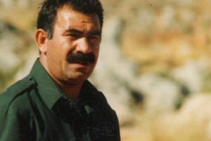 Le 9 octobre marque l'anniversaire du départ forcé du leader kurde Abdullah Öcalan de la Syrie en 1998, qui a conduit à son enlèvement et son emprisonnement sur l'île d'Imrali, en Turquie.